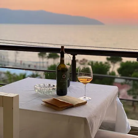 Soleil - Sea View With Balcony Avlonya